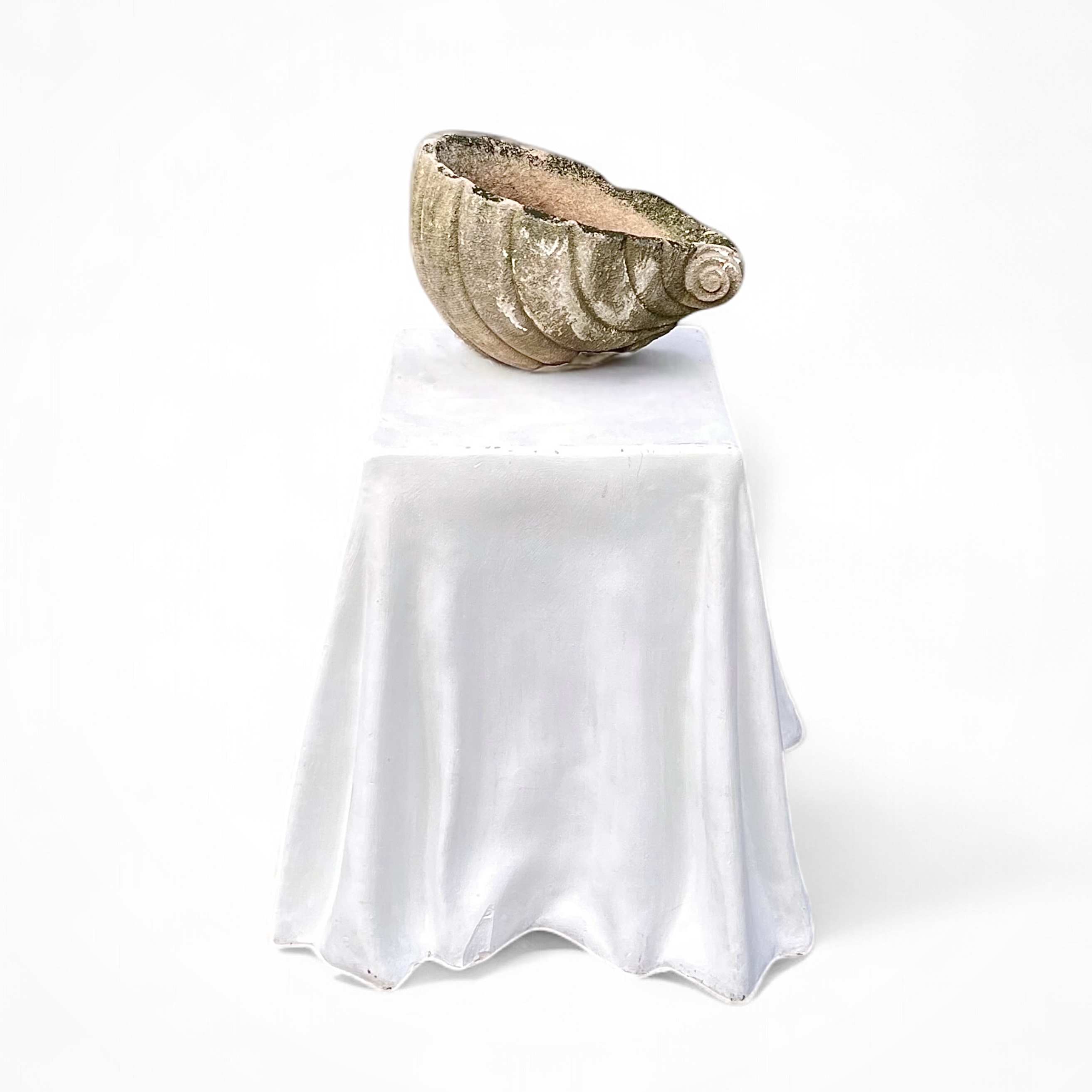 Pine columns and stone shell planter